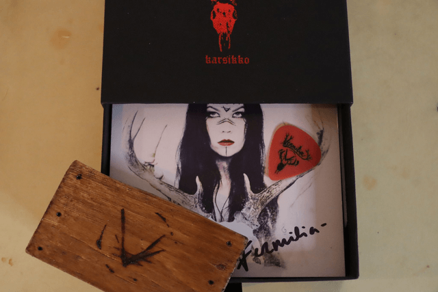 000 Vermilia - Karsikko (limited edition Boxset)